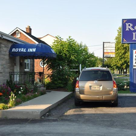 ברלינגטון Royal Inn מראה חיצוני תמונה